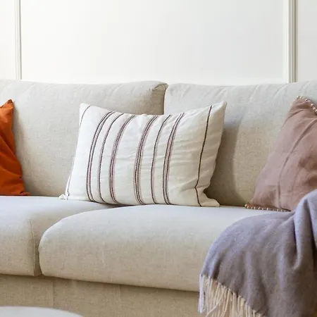 2br Modern Elegance W Sauna And Ac By Newave Apartament