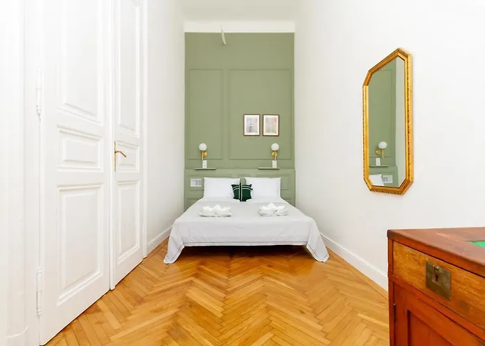 2br Modern Elegance W Sauna And Ac By Nw Lägenhet Budapest