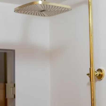 アパート 2br Modern Elegance W Sauna And Ac By Newave ブダペスト